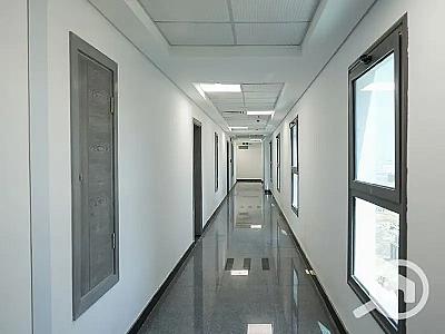 Clinc 108sqm for rent